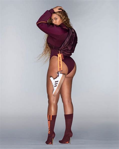 Beyonc Butt Picture Melts Down The Internet We Re All Buying What She