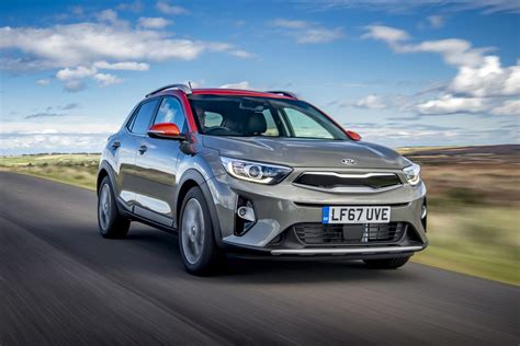 Kia Stonic hybrid 2019: specs and on-sale date | DrivingElectric