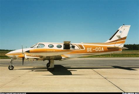 Cessna 340 Untitled Aviation Photo 0301548