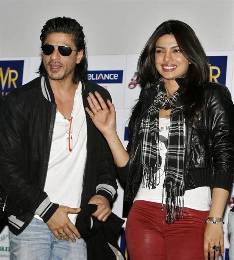 They have three children, son aryan khan (b. Shahrukh Khan photo gallery - high quality pics of ...