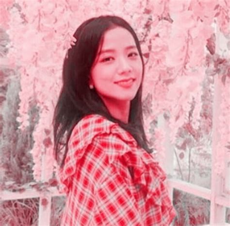 Maybe you would like to learn more about one of these? Download Wallpaper Kim Jisoo Aesthetic | Cikimm.com