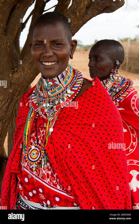 Kenyan Woman In Traditional Dress Hi Res Stock Photography And Images