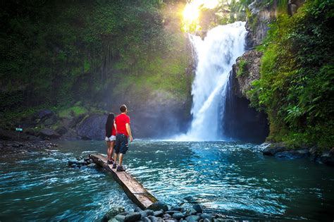 Tegenungan Waterfall In Bali Popular And Scenic Waterfall Near Ubud