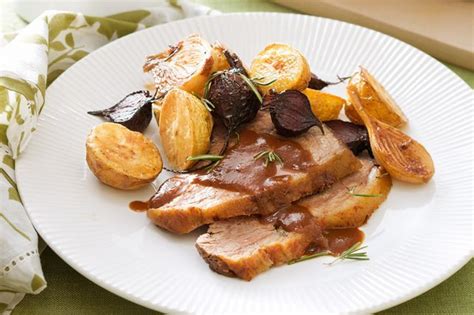 Slow-cooker beef with roasted vegetables