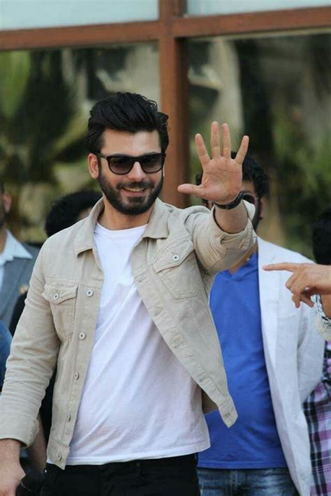 There are many celebrity hairstyles in this hairstyle, so lets tell you, some celebrities, hairstyles that are very beautiful. Fawad Khan | Indian beard style, Men dress up, Beard styles