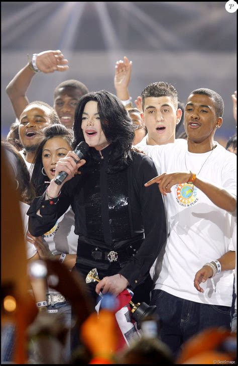 Michael Jackson Au World Music Awards 2006 à Londres Purepeople