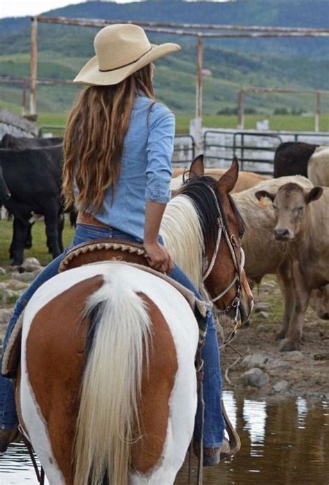 Pin By Were Two Pinners On Cowgirls Horses Western Riding