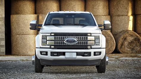 2017 Ford F Series Super Duty Blasts Rivals With Best In Class