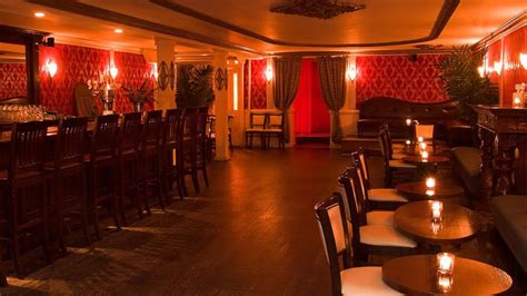 The Most Romantic Bars In Nyc Nyc Bars Most Romantic Nyc Trip