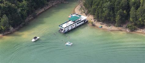 Houseboats for sale in tennessee · save. Dale Hollow Lake Houseboat Rentals and Vacation Information
