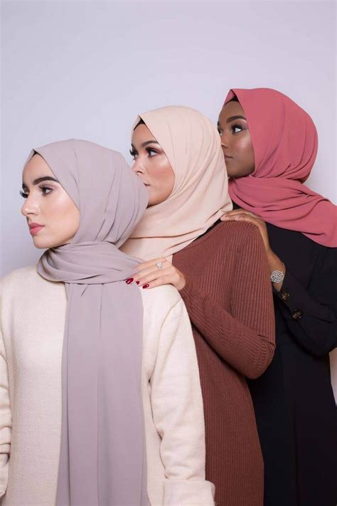 Another interpretation can also refer to the seclusion of women from men in the public sphere, whereas a metaphy. hijab mousseline taupe opaque