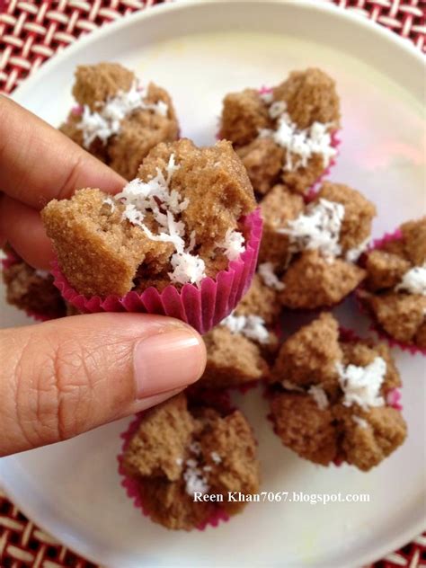 Resepi kek coklat moist mudah guna blender jebahan bahan 1 cawan gula 1 cawan serbuk koko 1 cawan susu cair 1 cawan susu pekat 1 cawan minyak 3 biji telurbl. Air Tangan Reen Khan: Apam Mekar Coklat