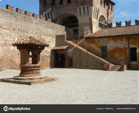 Castles Italy View Medieval Castle Soncino Province Cremona Italy Stock