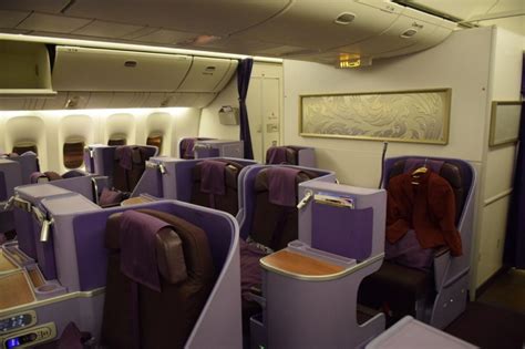 Review Thai Airways Er Royal Silk Business Class Bangkok To