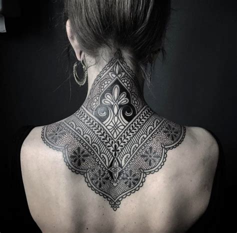 Tatuagem Nas Costas Feminina Veja Dicas De Estilos Para Ter Uma