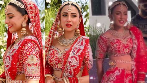 Pakistani Actress Turns Hindu Bride For Her Wedding Gets Slammed For