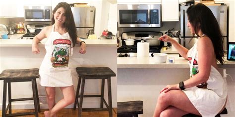 I Cooked Naked For A Week And It Was An Absurdly Sexy Experiment