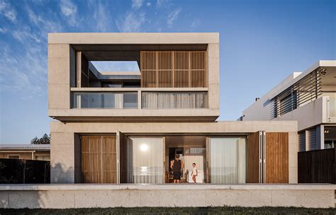 Queenslander Architecture And Off Form Concrete Habitus Living