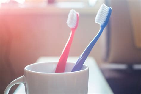 What's the spanish word for toothbrush? How Often Should You Change Your Toothbrush?, Thomas ...