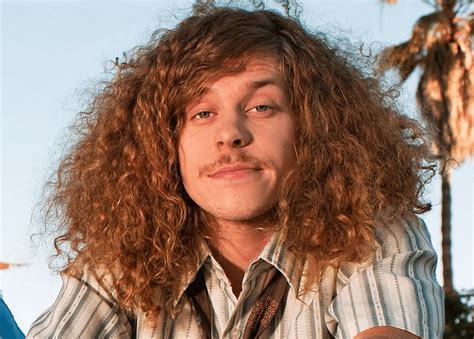 Blake Anderson Comedian Blake Raymond Anderson is an American comedian, writer, producer, and 