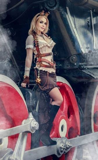 Irina Mayer Chicas Steampunk Captain Irachka Cosplay
