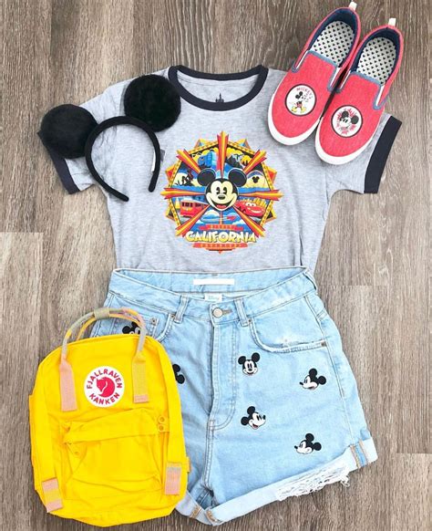 Pin By Nicole On Disney Style Cute Disney Outfits Disney Themed
