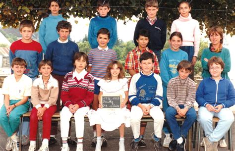 Photo de classe 6 e A de 1986, Collège Gaston Defferre  Copains d'avant