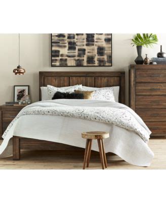 Discover our great selection of bedroom sets on amazon.com. Furniture Avondale Queen 3-Pc. Platform Bedroom Set (Bed ...