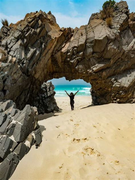 Cape Queen Elizabeth Discovering The Incredible Bruny Island Arch ⋆