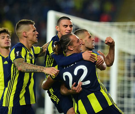19 ağustos 2021 perşembe günü oynanacak olan uefa avrupa ligi maçı saat 21:45'te başlayacak. Anderlecht Fenerbahçe maçı hangi kanalda? Fenerbahçe maçı ...