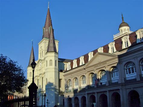 The Presbytere | New Orleans Easy Travel Guide