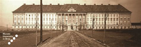 В конце сентября 2020 года министр здравоохранения чехии адам войтех (adam vojtěch). Mendel University in Brno