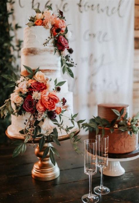 Wedding Cake Flowers In 2021 Wedding Cakes Vintage Fall Wedding