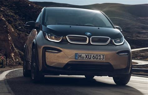 Read more and see images at car and driver. BMW i3 (120 Ah) Türkiyede Satşta