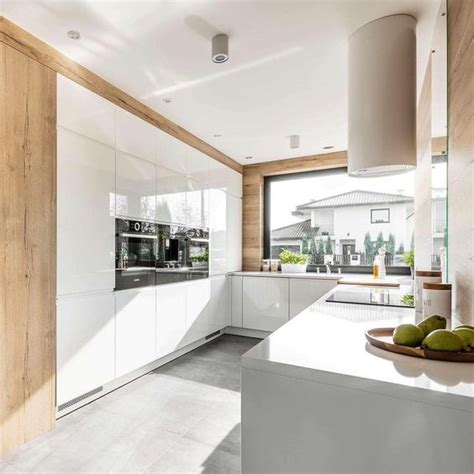 Alrededor de la mesa siempre pasan cosas buenas y es que, sin duda, son un mueble imprescindible. Tipo de Cuarzo EU para Cocina en CABA|Mesadas Technistone