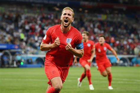 Kane training with england at the 2018 fifa world cup. Harry Kane clinches England victory with late header ...