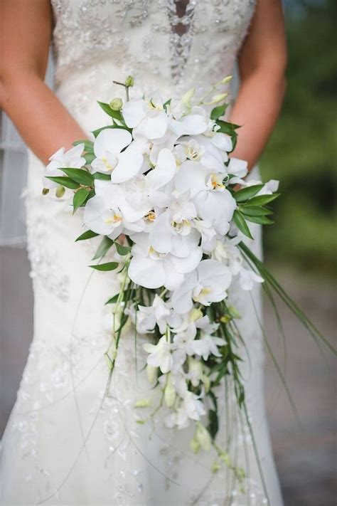 Bouquet De Mari E En Cascade Id Es Pour Un Look Nuptial Unique