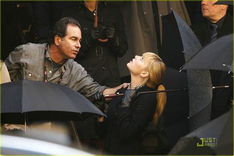 First Set Images From Spiderman Re Boot Shows Gwen Stacey Attend A