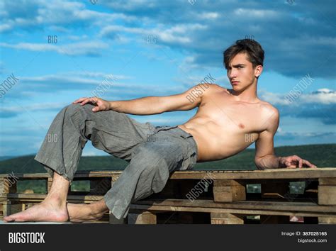 Topless Shirtless Male Image And Photo Free Trial Bigstock