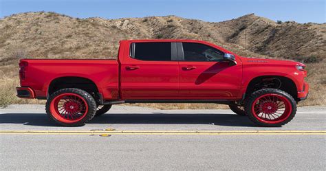 Check Out This Red Dead Redemption Themed Chevy Silverado