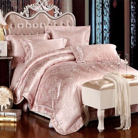 Silk duvet covers are truly superior bedding that can allow you the snooze that you desire, and that's. 2015-New-Jacquard-Tribute-silk-bedding-set-queen-king-6pcs ...