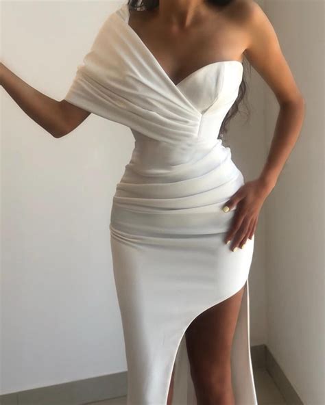Solid Color One Shoulder Ruched High Slit Party Dress Slim Bodycon