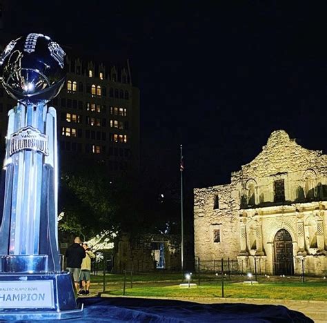 View the college football bowl schedule for the 2020 season at fbschedules.com. Bowl Kicks Off on December 29 - Valero Alamo Bowl