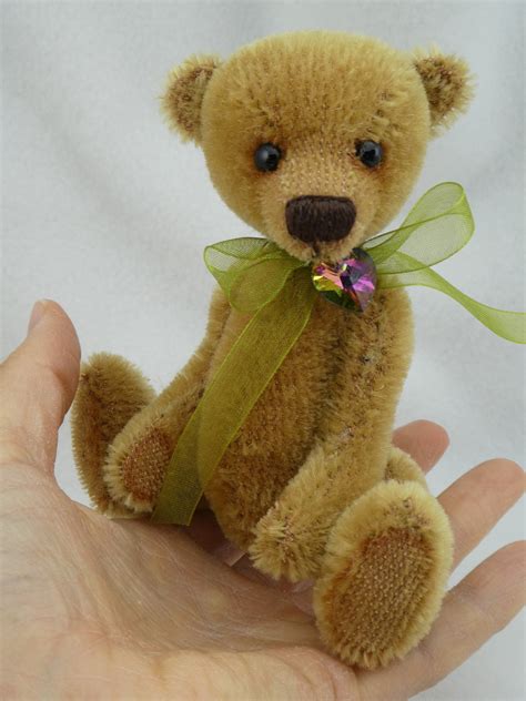 Complete Kit To Make Your Own Traditional Mohair 6 Jointed Bear Theo