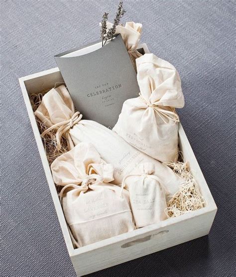 Luxury wedding gifts for couple. Minimalistic luxury | Gifts for wedding party, Wedding ...