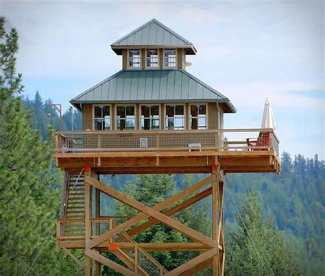 Lookout Tower Cabin Rusticarchitecture Lookout Tower Tiny House