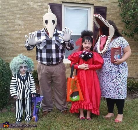 Fun diy beetlejuice with shrunken head costume fun diys beetlejuice costumes. DIY Beetlejuice Family Costume