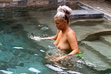 Kerry Katona Nude Laim Boob Work Scandal Planet