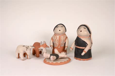 22 1175 Cochiti Nativity Set By Mary Trujillo