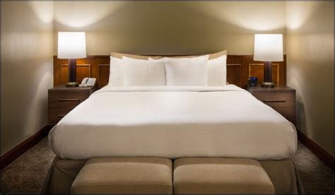 Qualifying purchase includes mattresses, mattress accessories and adjustable bases made with your value plus or signature plus credit card during buy one, get one free dream relax mattresses. Hilton Suite Dreams Mattress | Mattress, Suite, Bedroom
